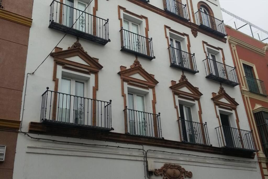 Apartment Clasico, Cerca A Jardines De Murillo *